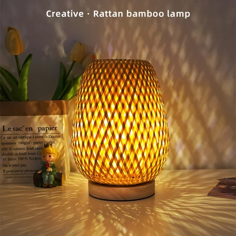 Retro Japanese Style Lamp Bamboo Woven Desk Lamp Handmade Rattan LED Desk Lamp Wooden House Decoration Light