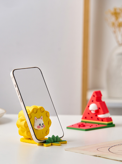 Cartoon Cute Fruit Decoration Office Desktop Workstation Decoration Recommended Creative Mobile Phone Holder for Girls