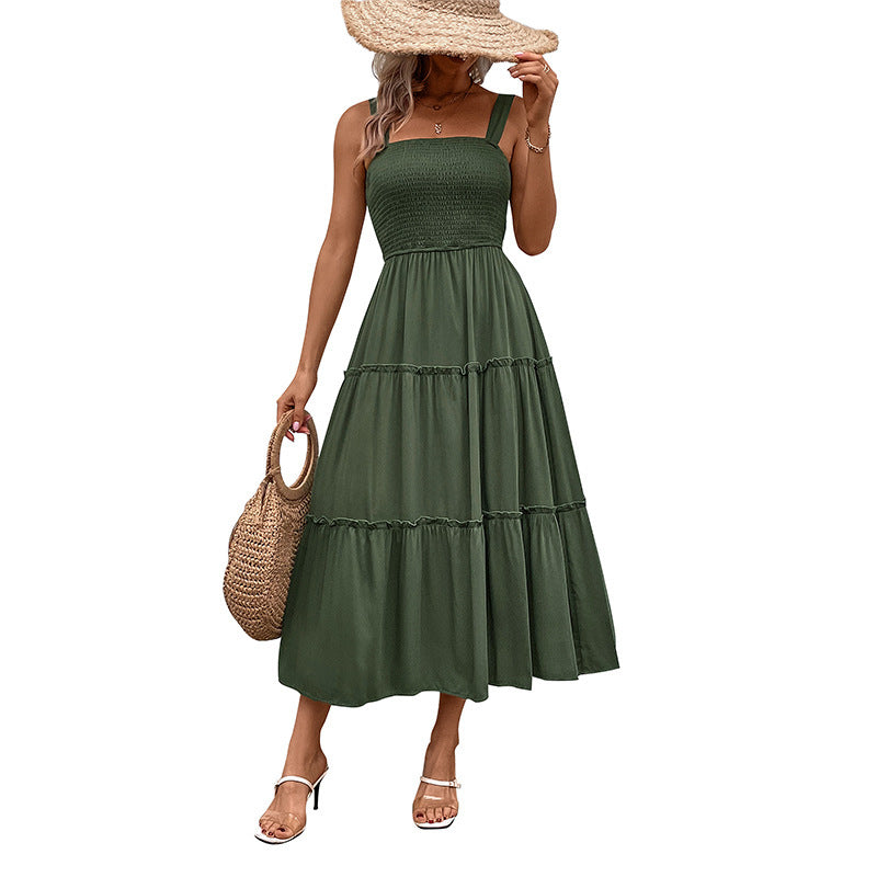 Pulling straps and sleeveless dress